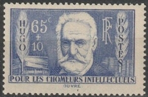 timbre 65c + 10c Victor Hugo pour les chomeurs intellectuels num YT 383